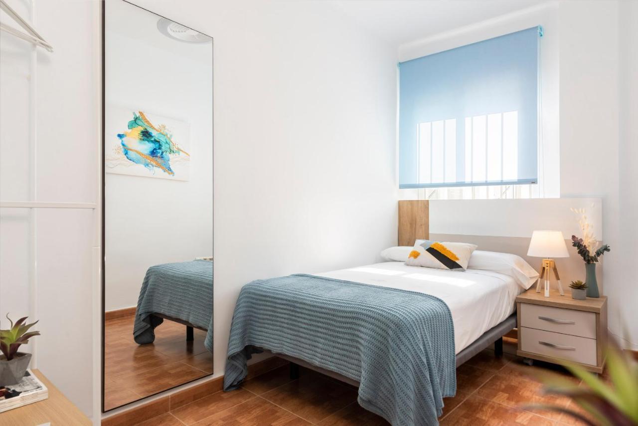 アンドゥハルVivienda Con Fines Turisticos "Valdivia"アパートメント エクステリア 写真